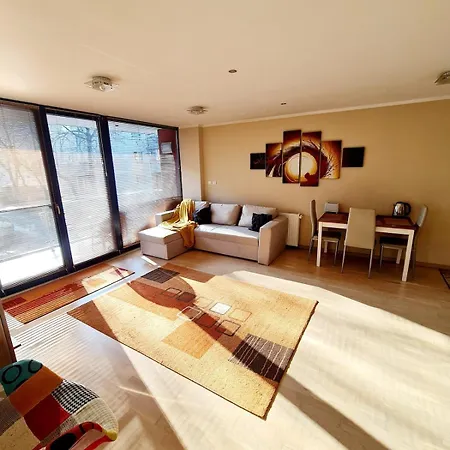 Apartament Cozy Open Space Near Old Center Of With Private Parking Space *